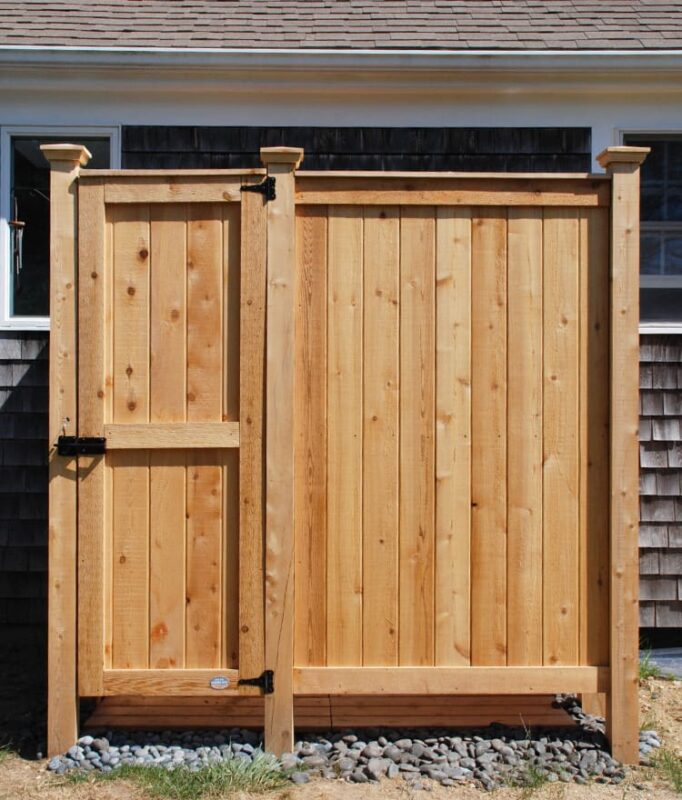 outdoor showers - cedar kit - stalls