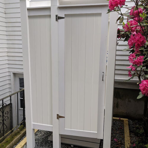 Freestanding PVC Standard Outdoor Shower Kits