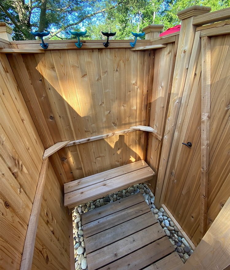 outdoor shower enclosure ideas with hooks