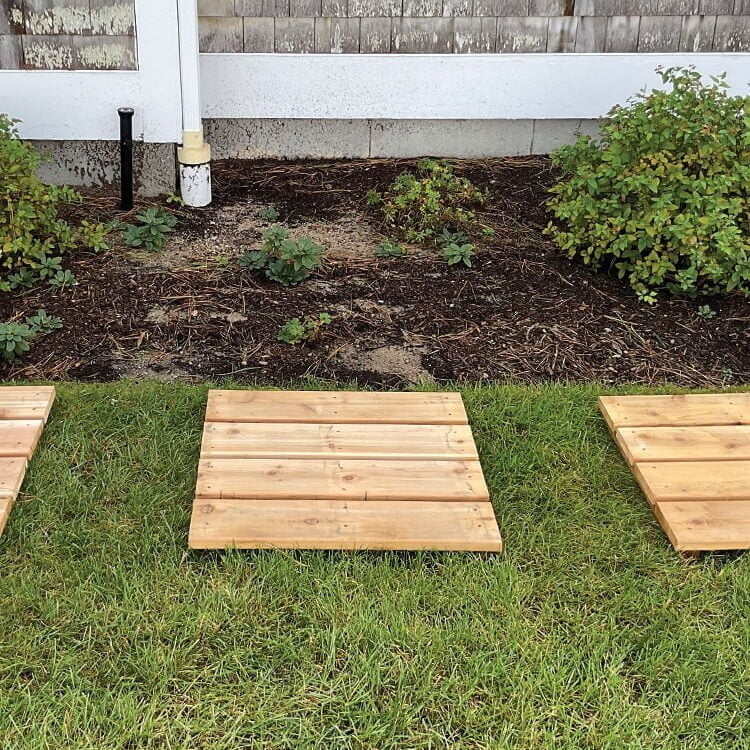 Alternative view of 2' x 2' Cedar Garden "Palmer" Steppers
