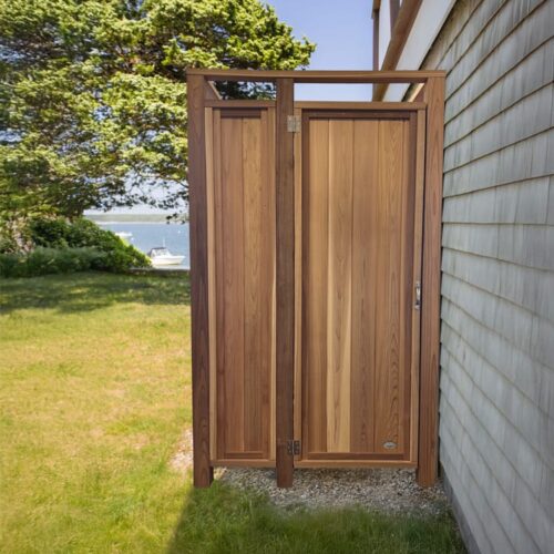 Clear cedar style outdoor shower